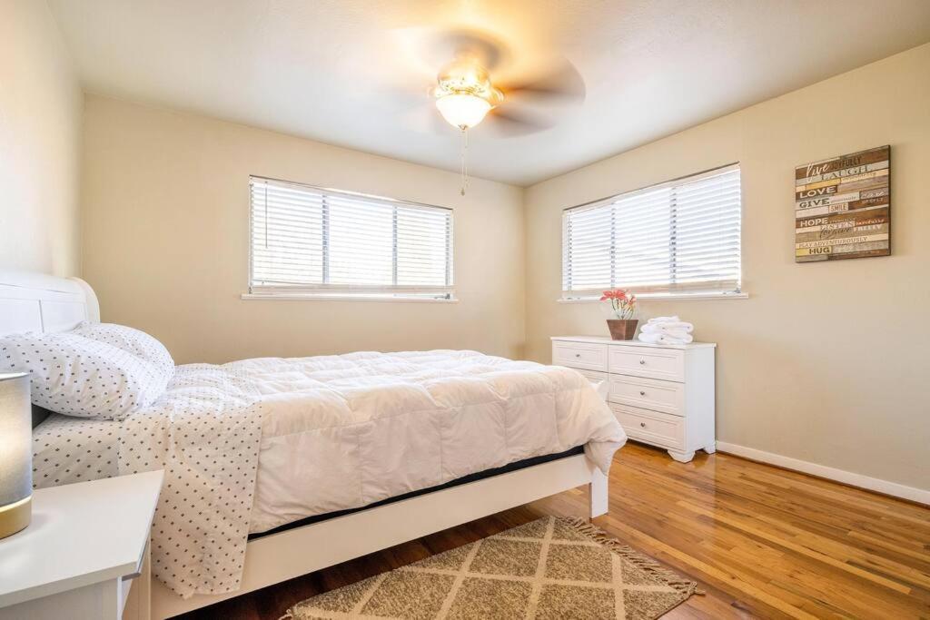 5 Beds, 2 Full Baths, W/Gazebo, W/Fenced Backyard Villa Yuba City Exterior foto